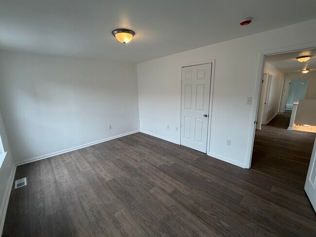 Building Photo - 130 N Tennessee Ave