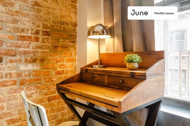 Building Photo - 509 E 87th St