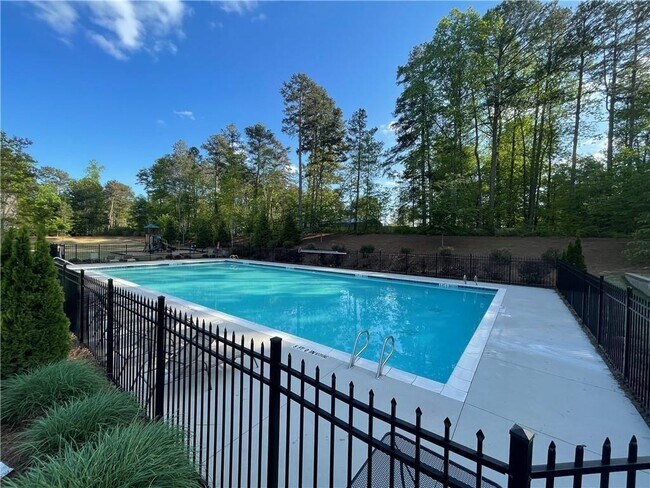 Building Photo - 2830 Ogden Trl