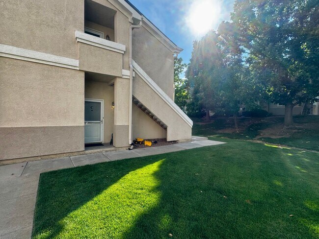 Building Photo - 3750 Penny Point