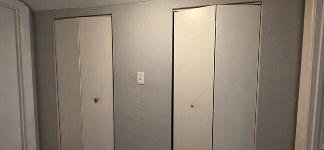 Building Photo - 14 Vara Ln