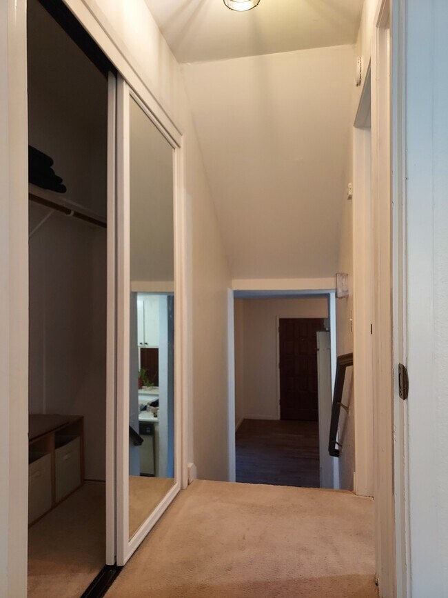 Building Photo - 1280 Coyote Creek Pl