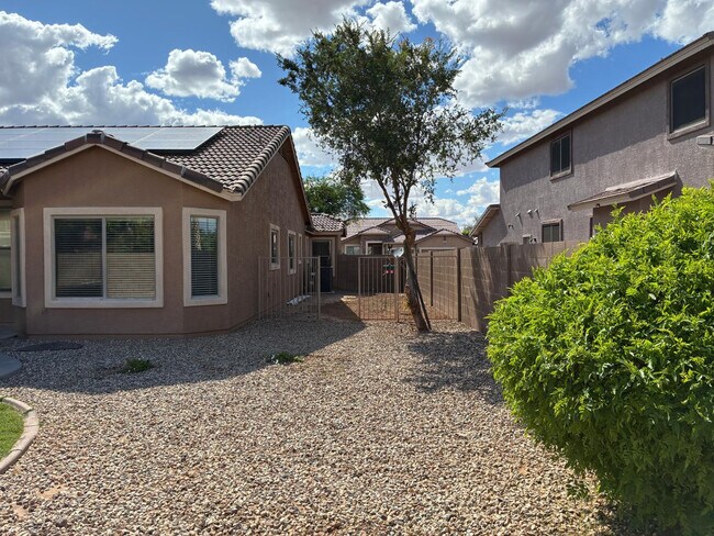 Building Photo - 12053 N 141st Dr