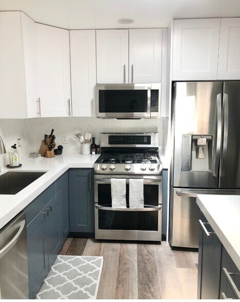 Building Photo - 2687 Ferdinand Rd