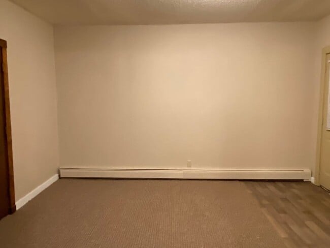 Building Photo - Redbrick Apartments