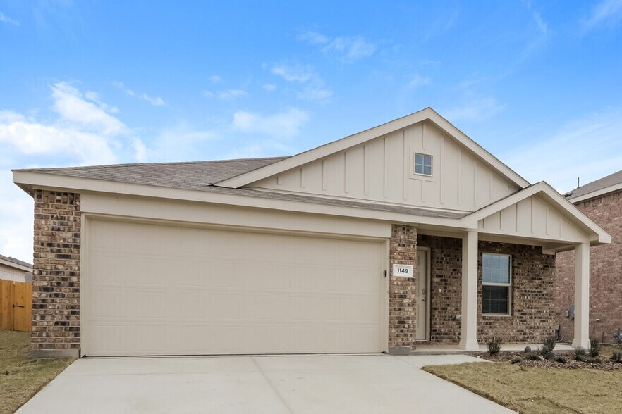 Building Photo - 1149 Crestview Dr