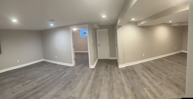 Building Photo - Rehabbed Spacious 3 BR/1BA - 2 HALF BA House - Northwoods