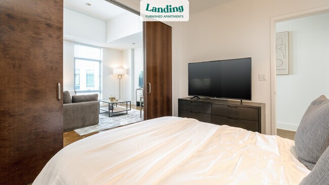 Building Photo - 120 19th St N