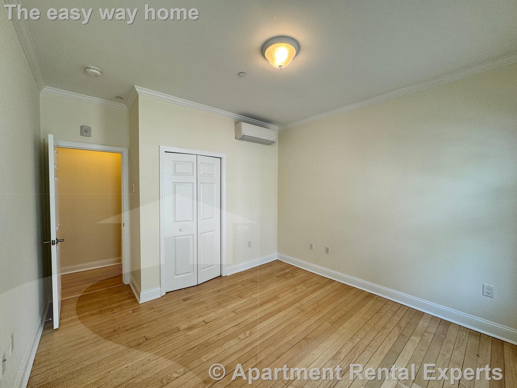 Building Photo - 65 Langdon St