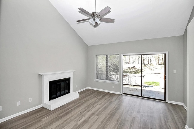 Building Photo - 11212 Carmel Chace Dr