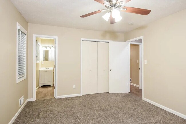 Building Photo - 1544 Haynes Ct SW