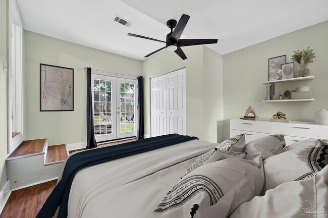 Building Photo - 1410 W Gregory St