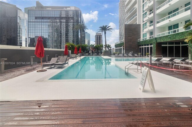 Building Photo - 1080 Brickell Ave