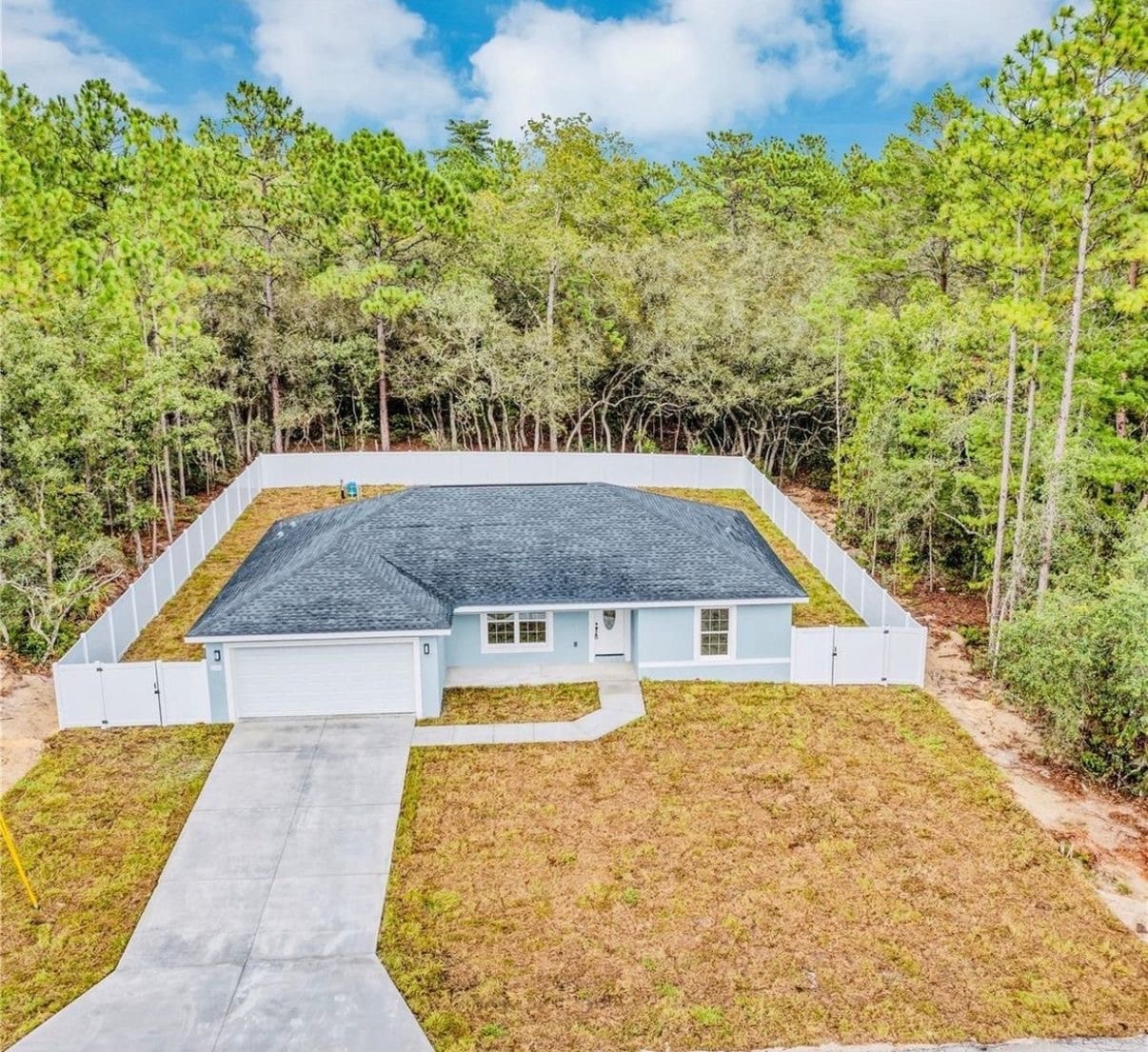 Building Photo - 15145 SW 65th Avenue Rd