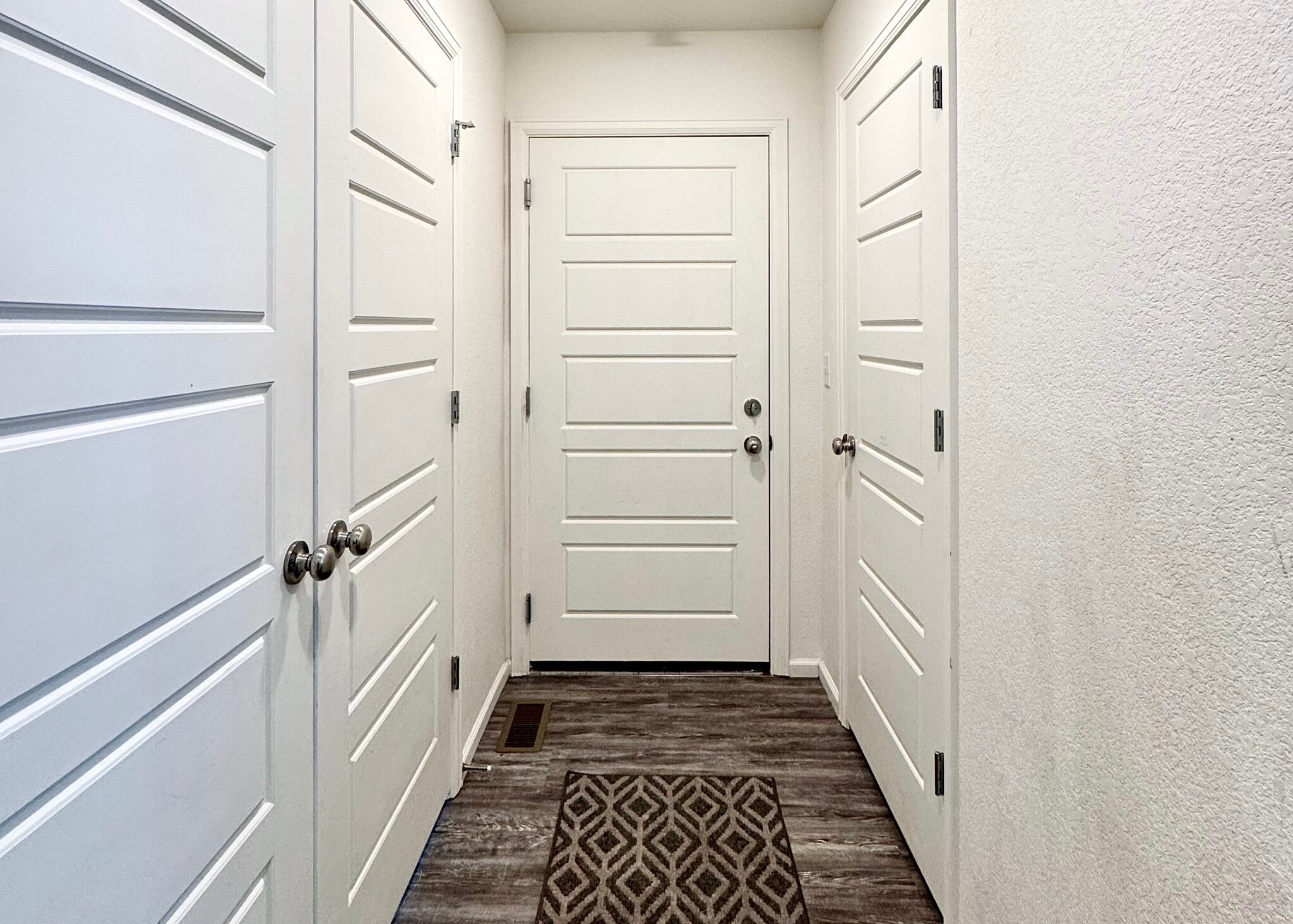 Building Photo - 18261 E 51st Ave