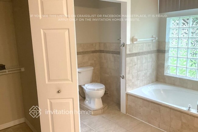 Building Photo - 1735 Creekwater Blvd