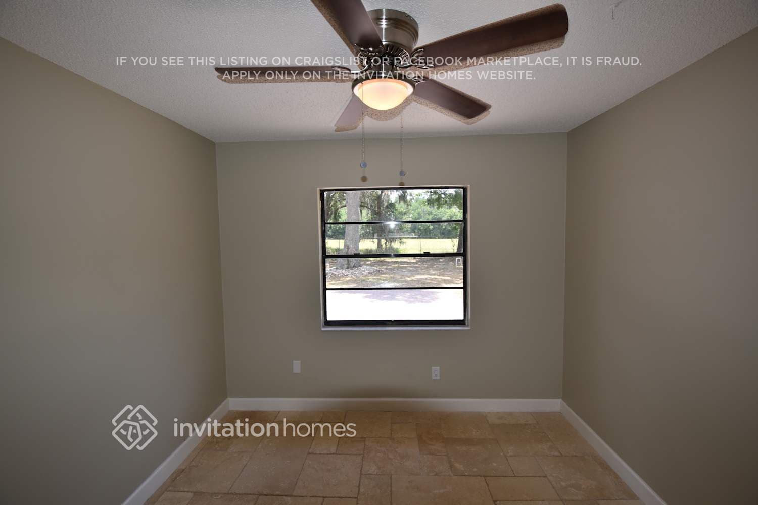 Building Photo - 1617 Carter Oaks Dr