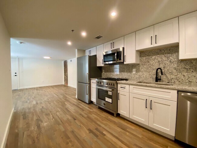 Building Photo - Brand New Luxury Apartments Steps from Beltline