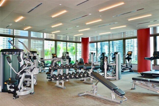 Building Photo - 1080 Brickell Ave