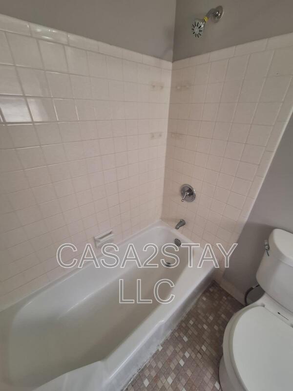 Building Photo - 371 Redmar Blvd