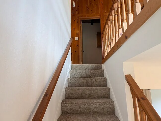 Building Photo - 128 Bothin Rd