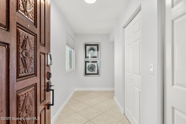 Building Photo - 1125 Jimmy Buffett Mem Hwy