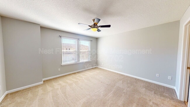 Building Photo - 464 Walnut Dr