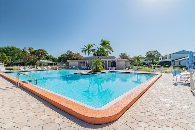 Building Photo - 3280 37th Way S