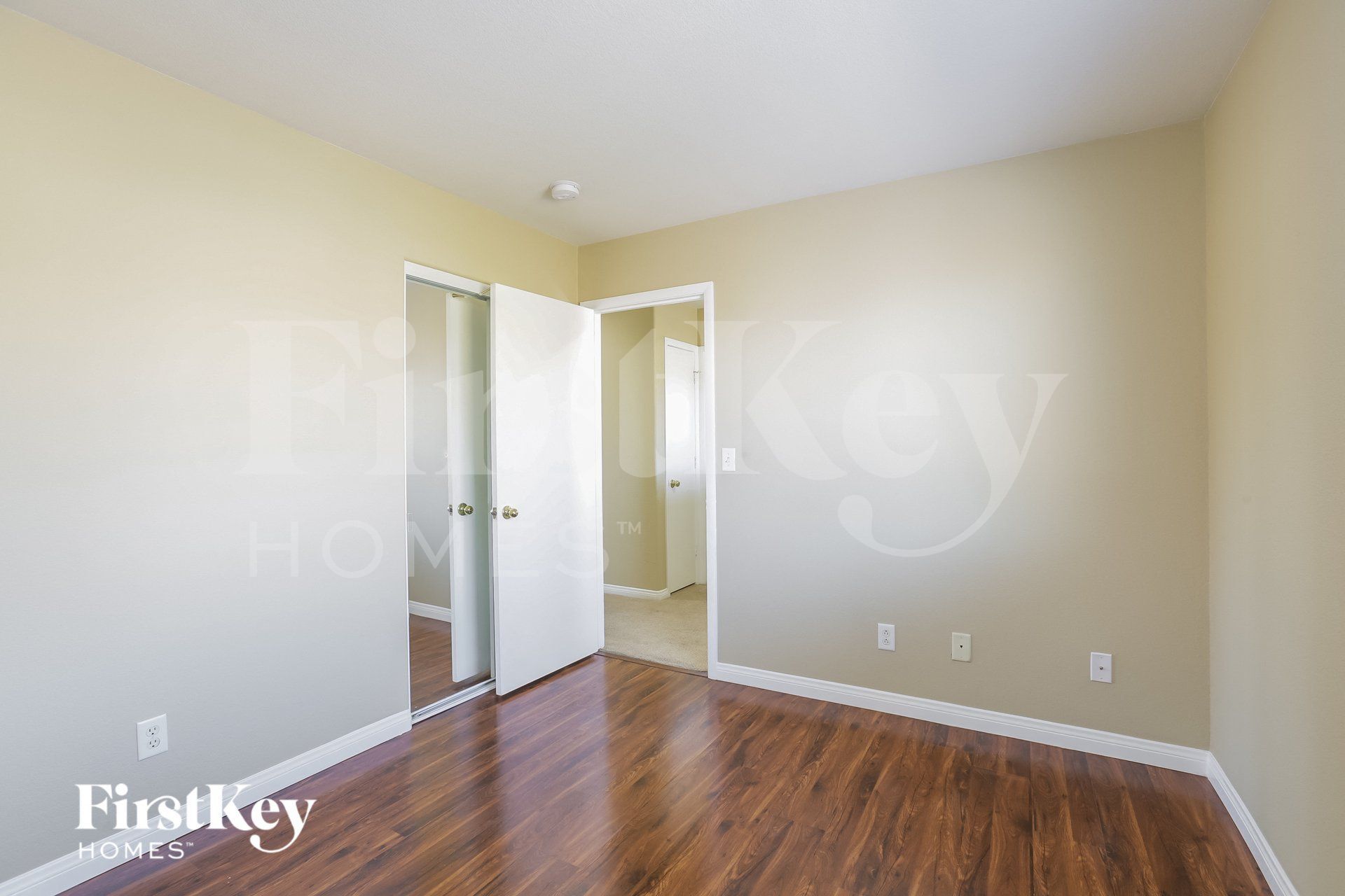 Building Photo - 11035 Calder Ave