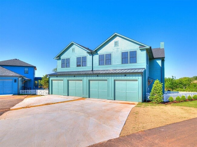 Building Photo - 29612 Memory Ln