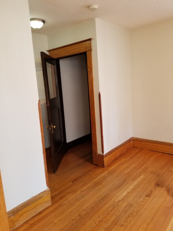 Building Photo - 777-779 Hague Ave