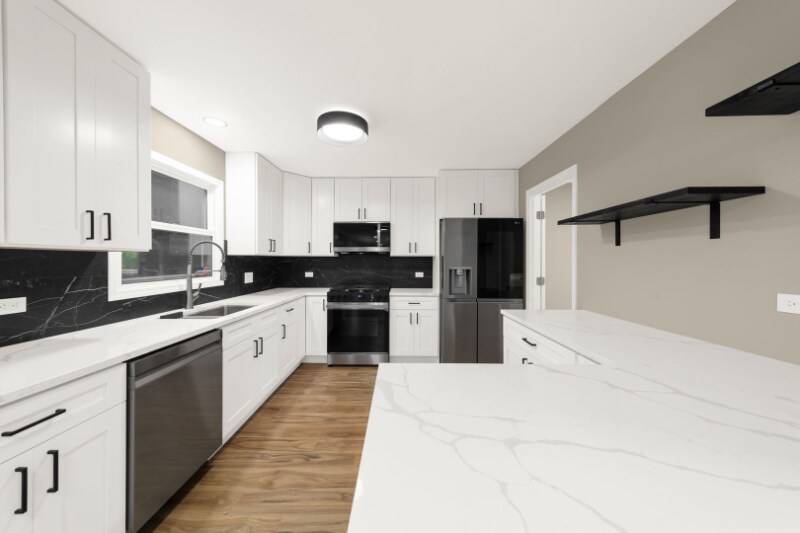 Building Photo - 990 Whitehall Way