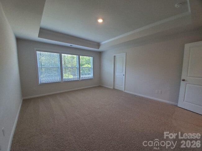 Building Photo - 3013 Lydney Cir