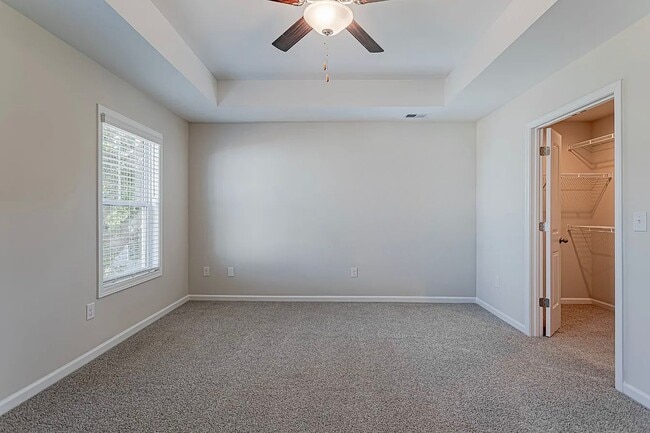 Building Photo - 115 Sweet Almond Ct