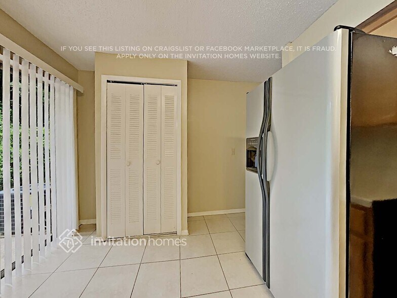 Building Photo - 4411 Orangebrook Dr