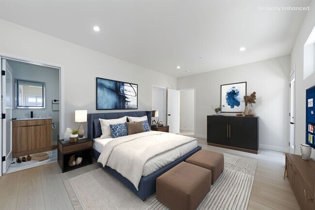 Building Photo - Modern 4-Bedroom Townhome-Style Living in ...
