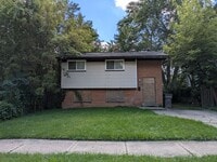 Building Photo - 26433 Norfolk St