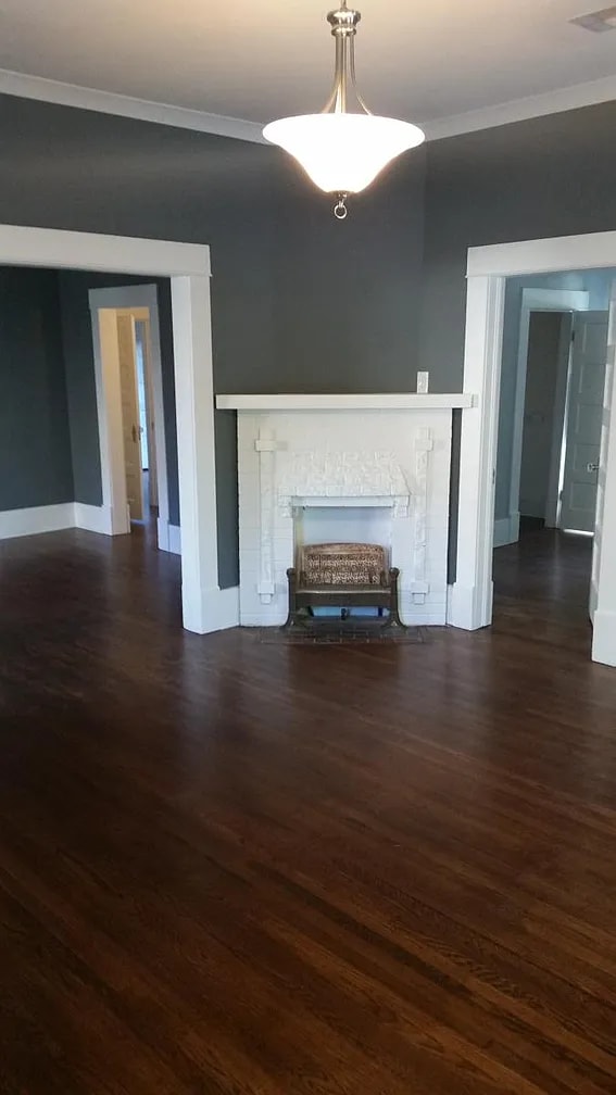 Building Photo - 1401 S Elwood Ave