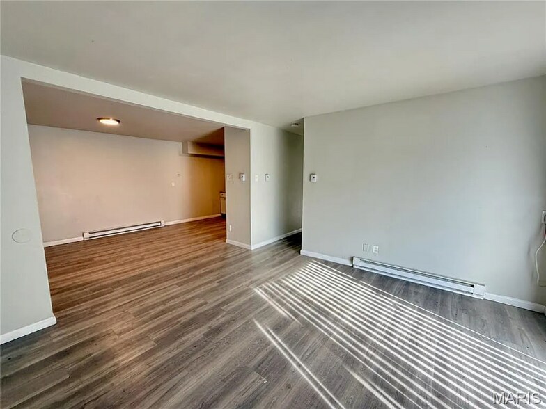 Building Photo - 7601 Hazelcrest Dr