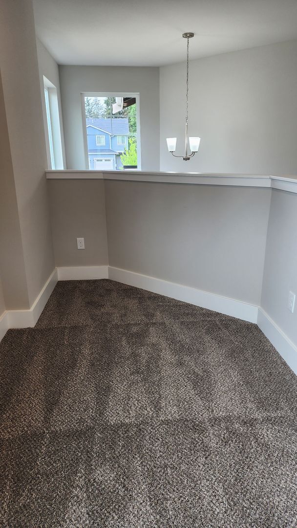 Building Photo - 3 Bedroom, 2.5 Bathroom + DEN in Yelm Cree...