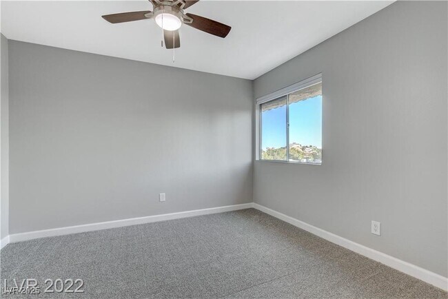 Building Photo - 1303 Darlene Way