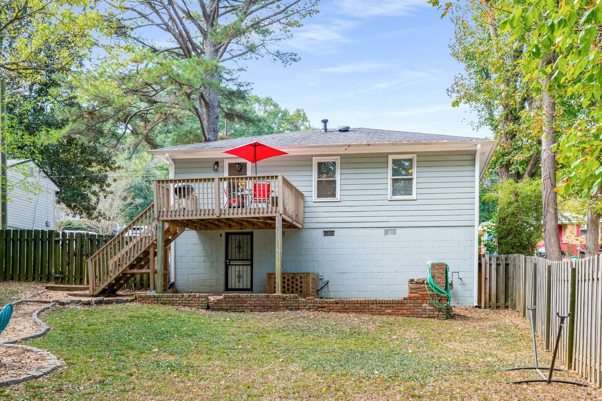 Building Photo - 2046 Settle Cir SE