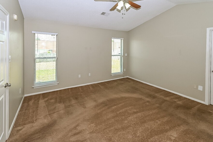 Building Photo - 9161 Preakness Dr