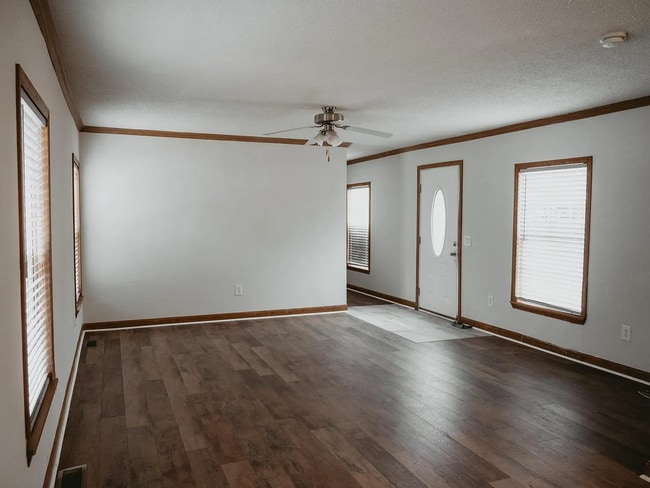 Building Photo - 3606 W Lupine Dr