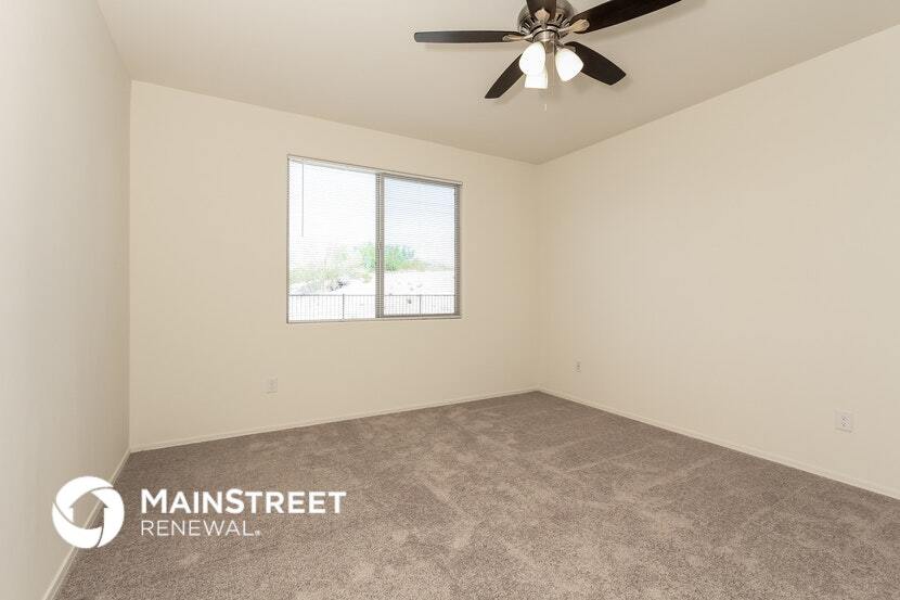 Building Photo - 13995 E Golden Oaks Rd