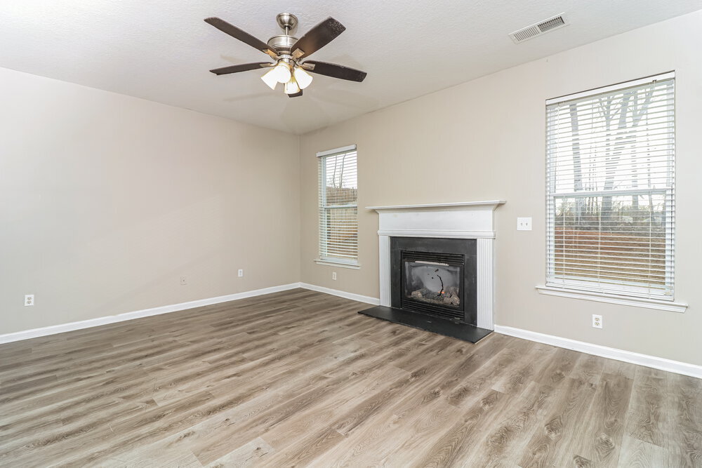 Building Photo - 340 Darbys Run Ct