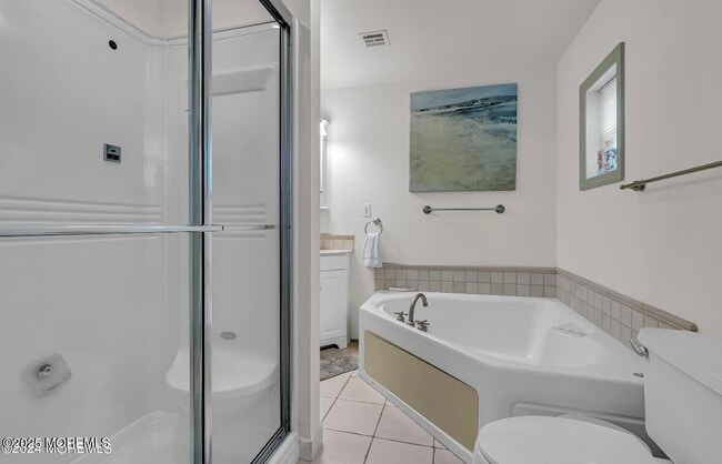 Building Photo - 223 Harrison Ave