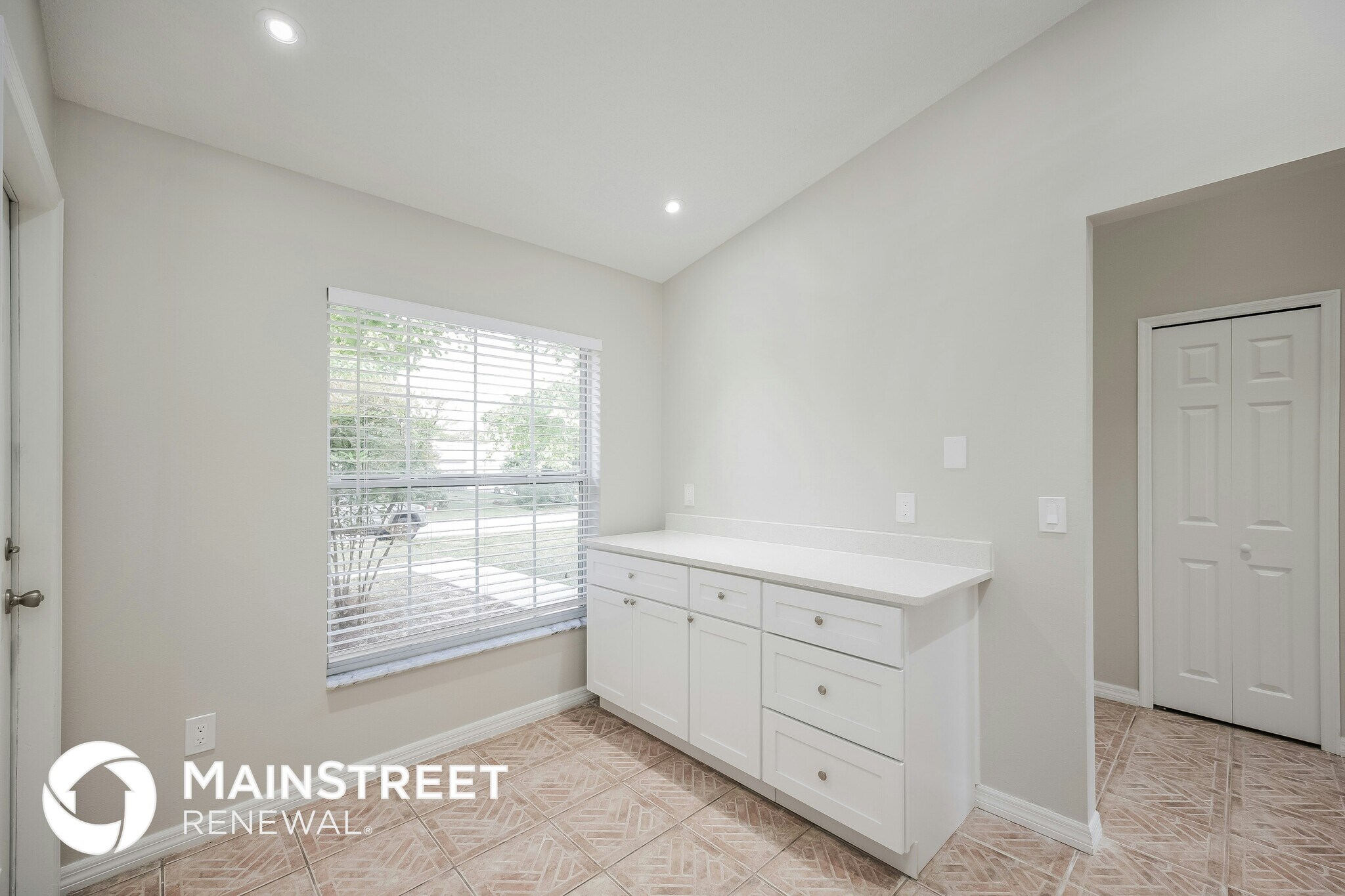 Building Photo - 10703 Crescendo Loop