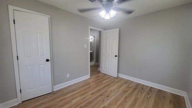 Building Photo - 4220 Gailwood Ave