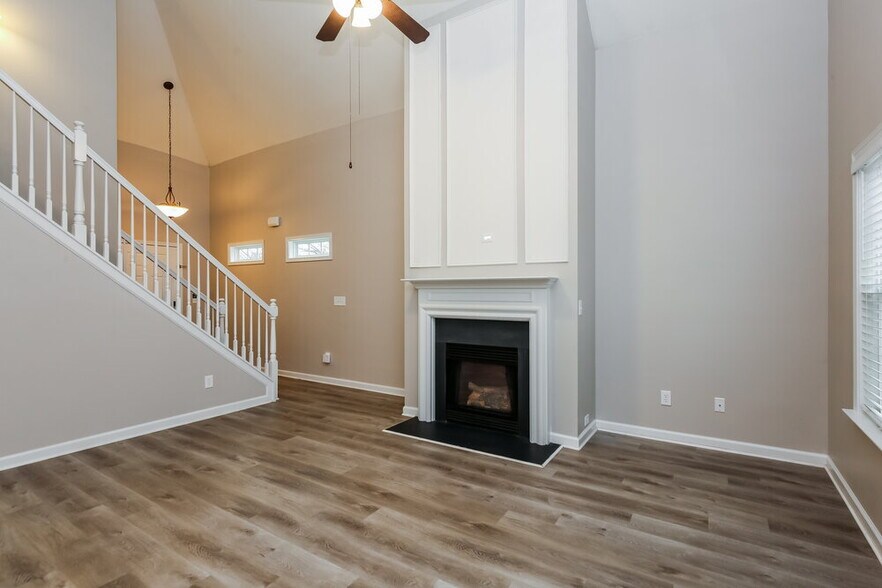 Building Photo - 2740 Gatewater Ct